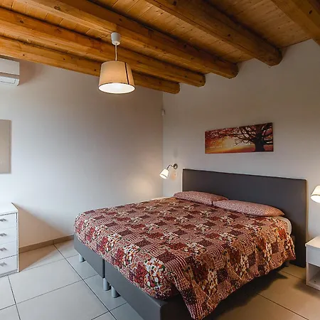 Maria Villa Chiaramonte Gulfi